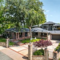 2410 West Cinco Casitas Lane, La Crescenta